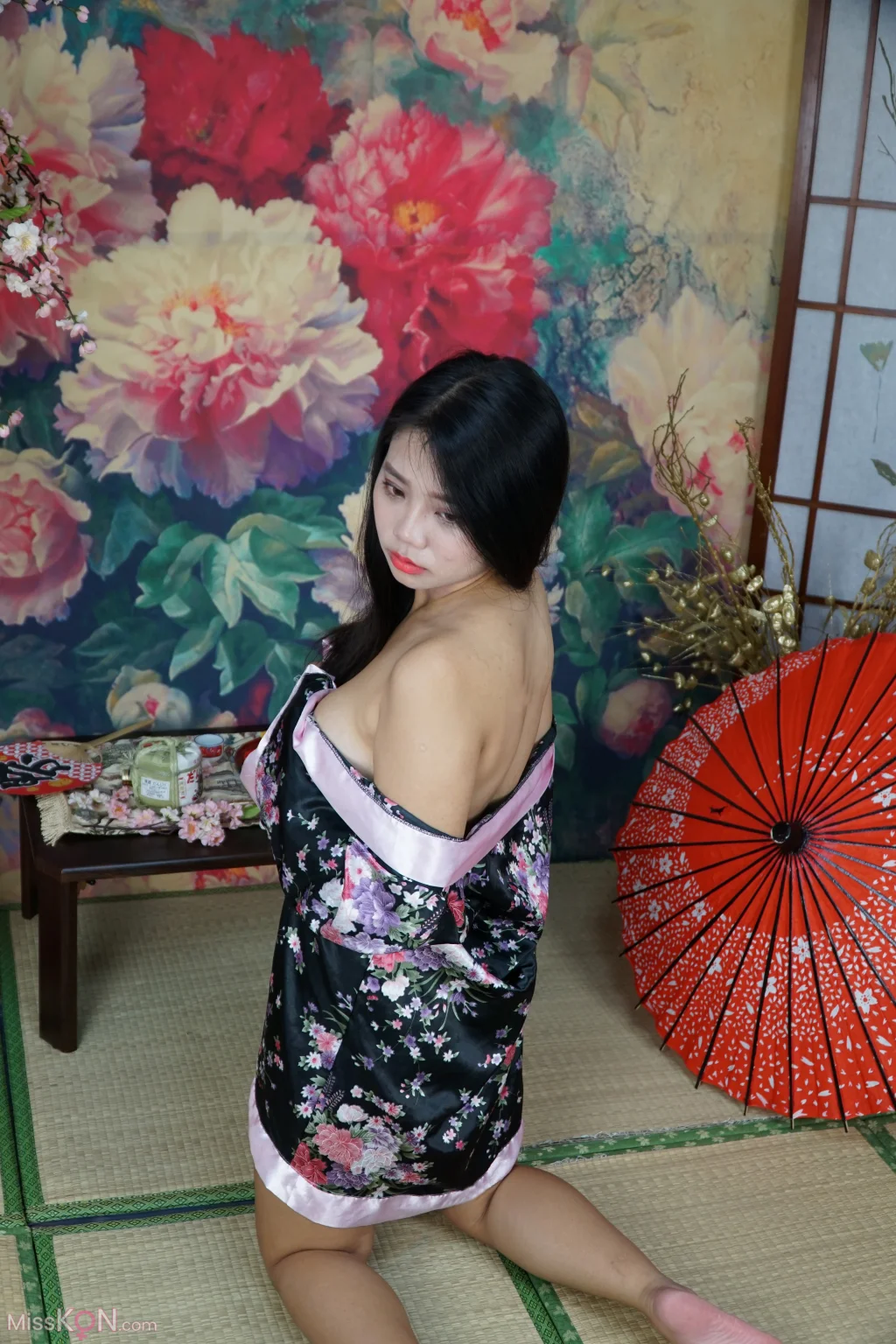 [Private Photoshoot] 熙熙_ 丰满御姐 和风全尺度私拍