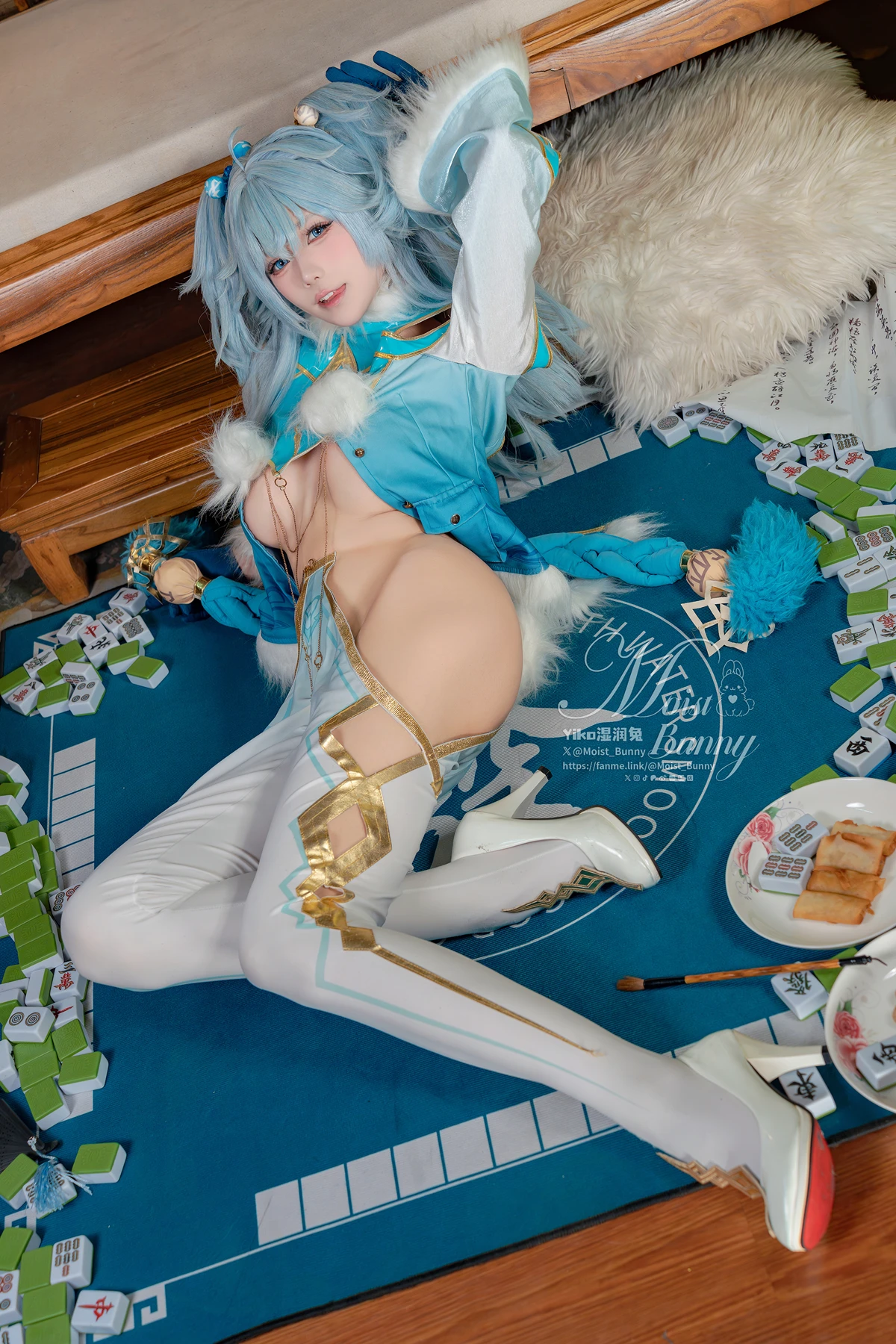 Cosplay 黏黏团子兔 – 妙手回春-芙洛伦