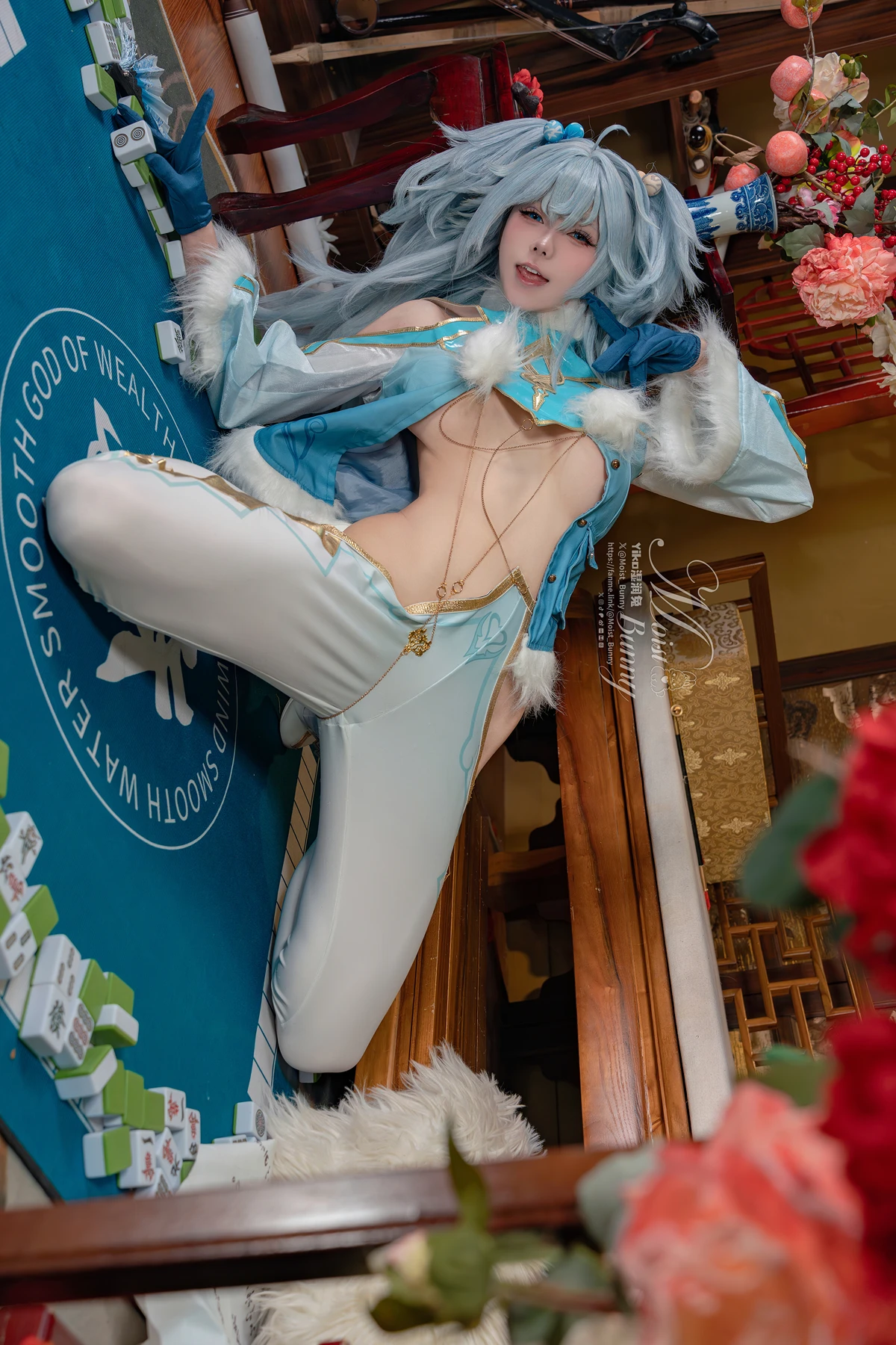 Cosplay 黏黏团子兔 – 妙手回春-芙洛伦