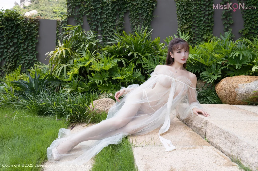 XIUREN No.10903_ Lu Xuan Xuan (陆萱萱)