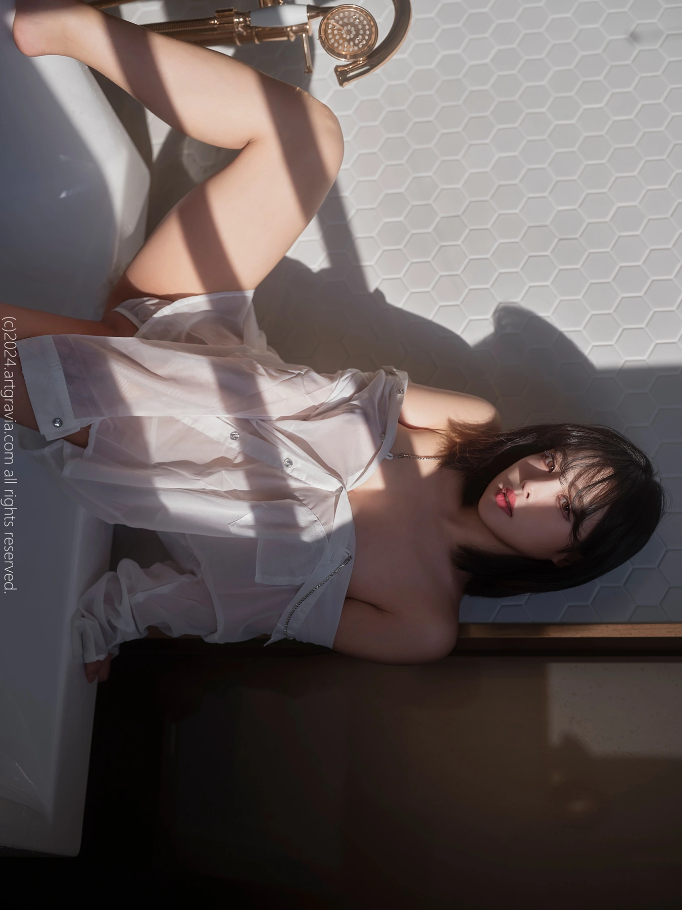 Areumm 다움, ArtGravia Vol.638 Photobook Set.01