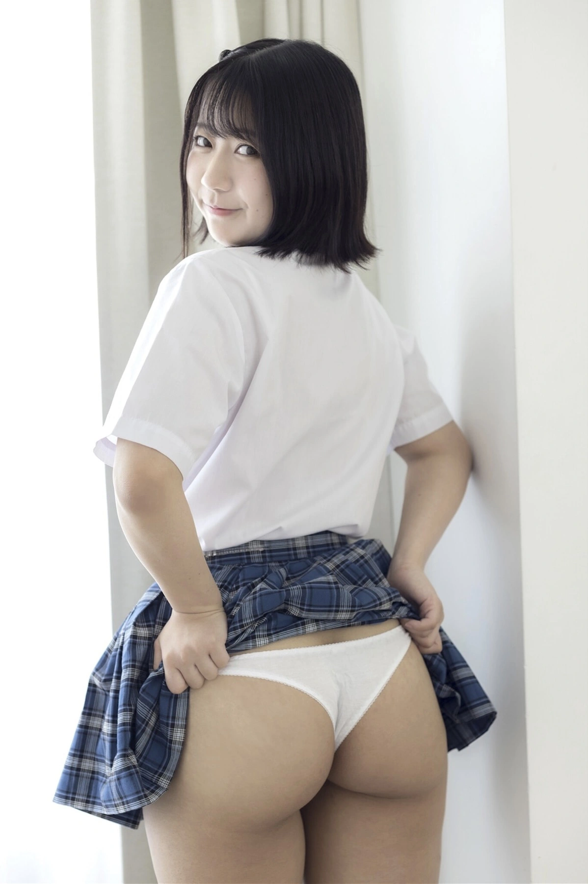 Himari Asahina 朝比奈ひまり, 写真集 GiriGiri Idol Club 「彼女と妄想クロニクル」 Set.02