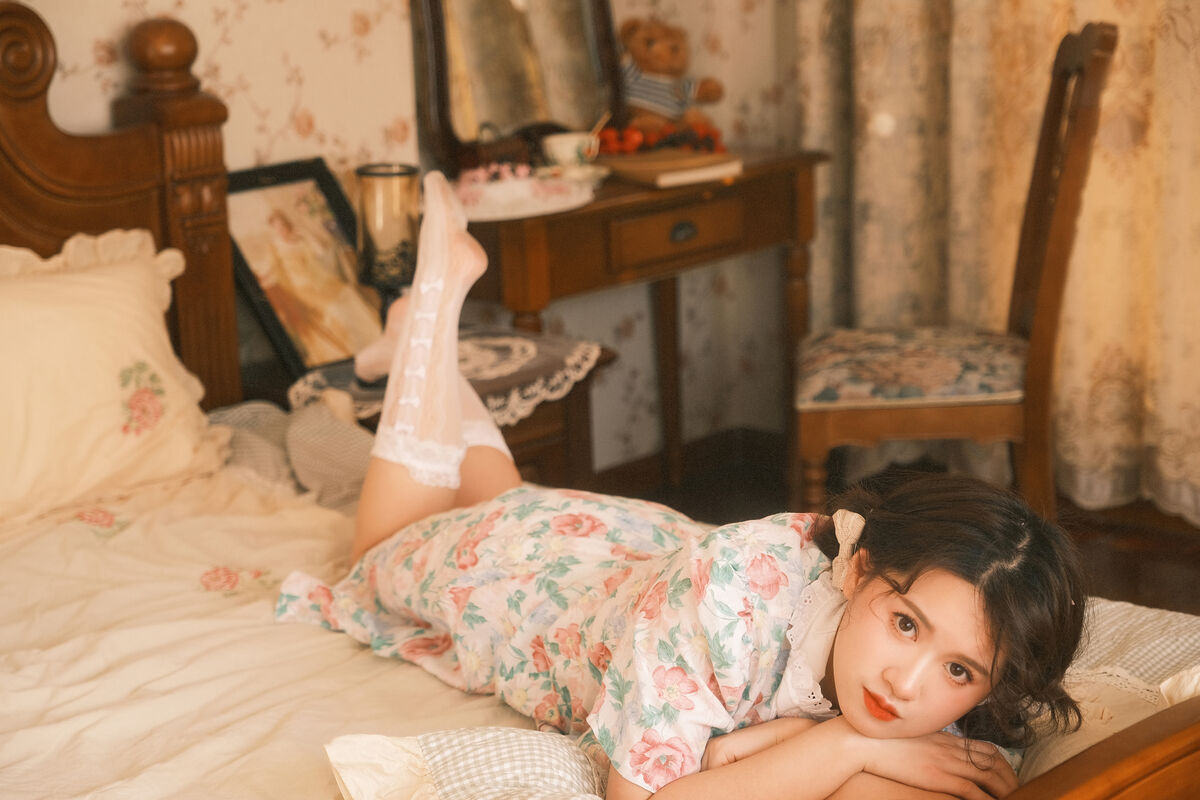 YiTuYu艺图语 Vol.8654 Li Zhi