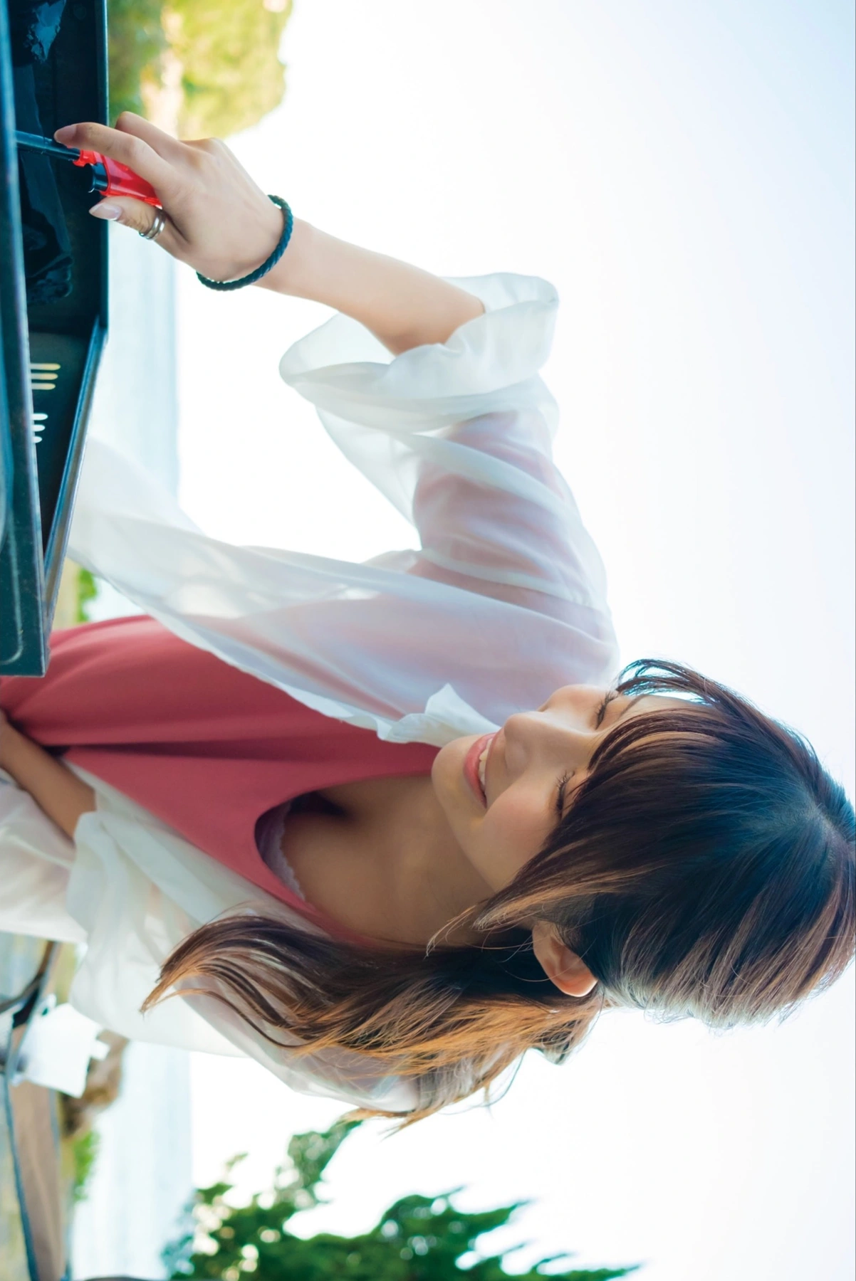 Arisa Kotoi 琴井ありさ, デジタル写真集 『琴井に恋と _ 真紅と夜明けの完全版』 Set.01 8 Arisa Kotoi 琴井ありさ, デジタル写真集 『琴井に恋と _ 真紅と夜明けの完全版』 Set.01