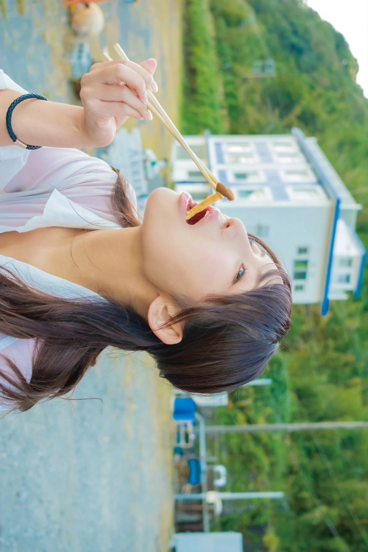 Arisa Kotoi 琴井ありさ, デジタル写真集 『琴井に恋と _ 真紅と夜明けの完全版』 Set.01 15 Arisa Kotoi 琴井ありさ, デジタル写真集 『琴井に恋と _ 真紅と夜明けの完全版』 Set.01