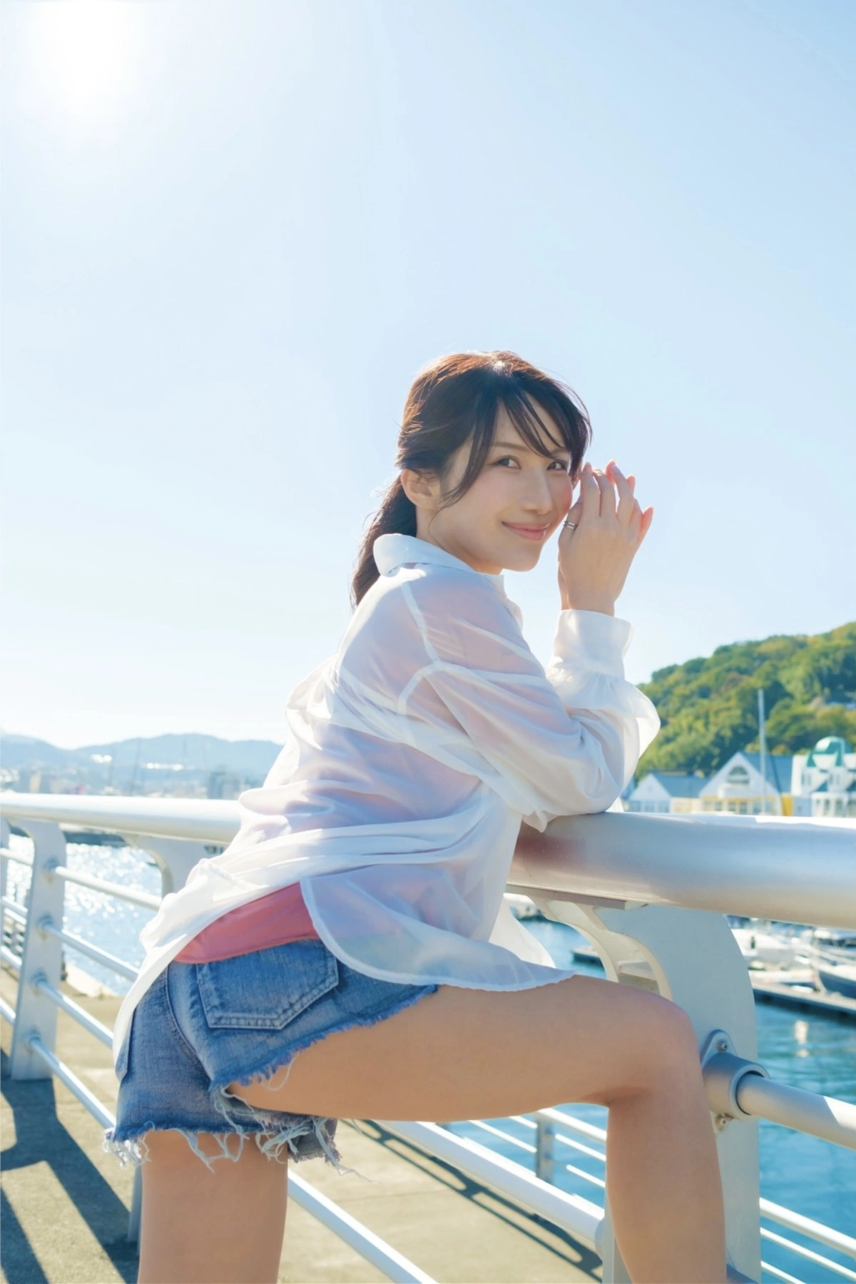 Arisa Kotoi 琴井ありさ, デジタル写真集 『琴井に恋と _ 真紅と夜明けの完全版』 Set.01 2 Arisa Kotoi 琴井ありさ, デジタル写真集 『琴井に恋と _ 真紅と夜明けの完全版』 Set.01