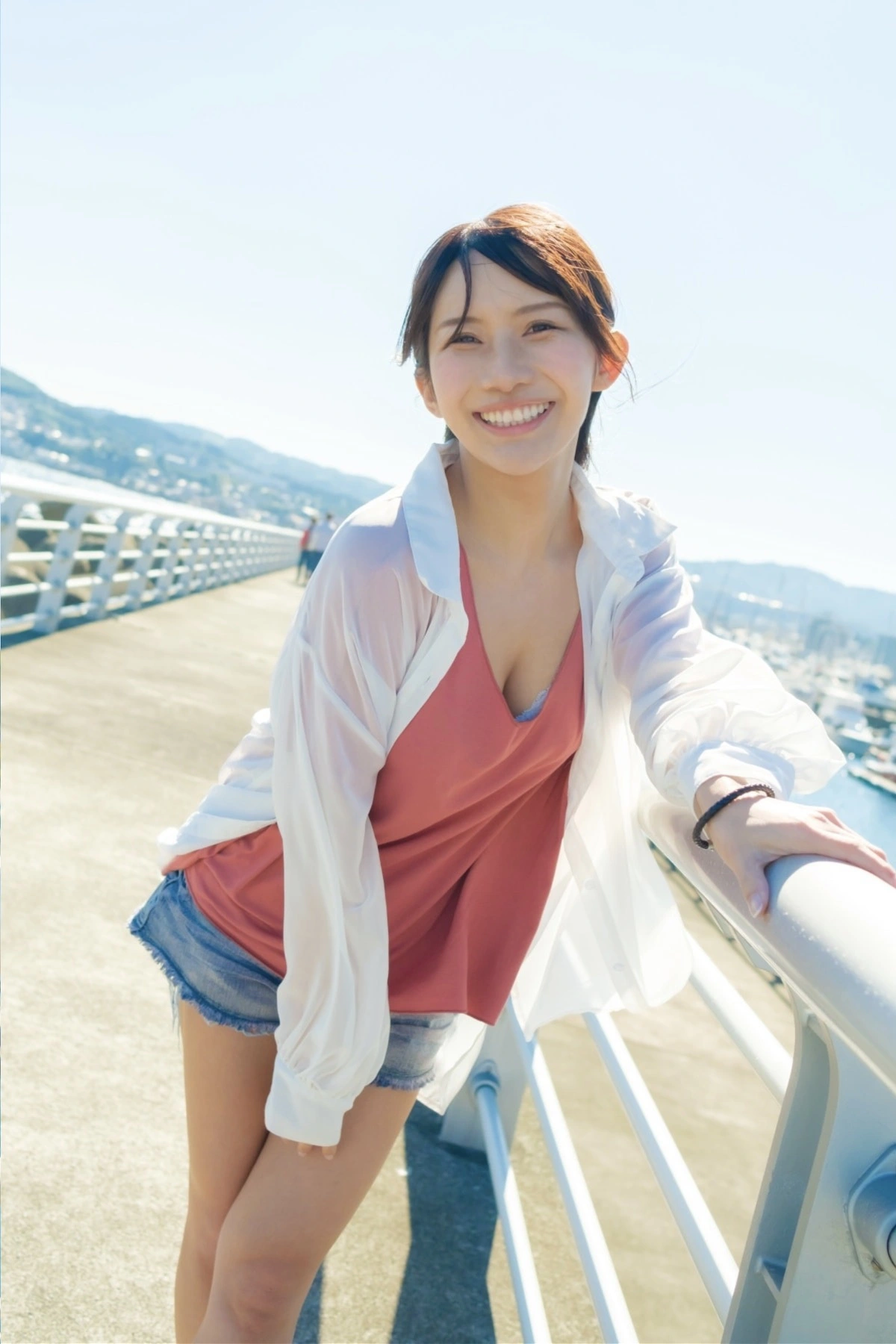 Arisa Kotoi 琴井ありさ, デジタル写真集 『琴井に恋と _ 真紅と夜明けの完全版』 Set.01 3 Arisa Kotoi 琴井ありさ, デジタル写真集 『琴井に恋と _ 真紅と夜明けの完全版』 Set.01
