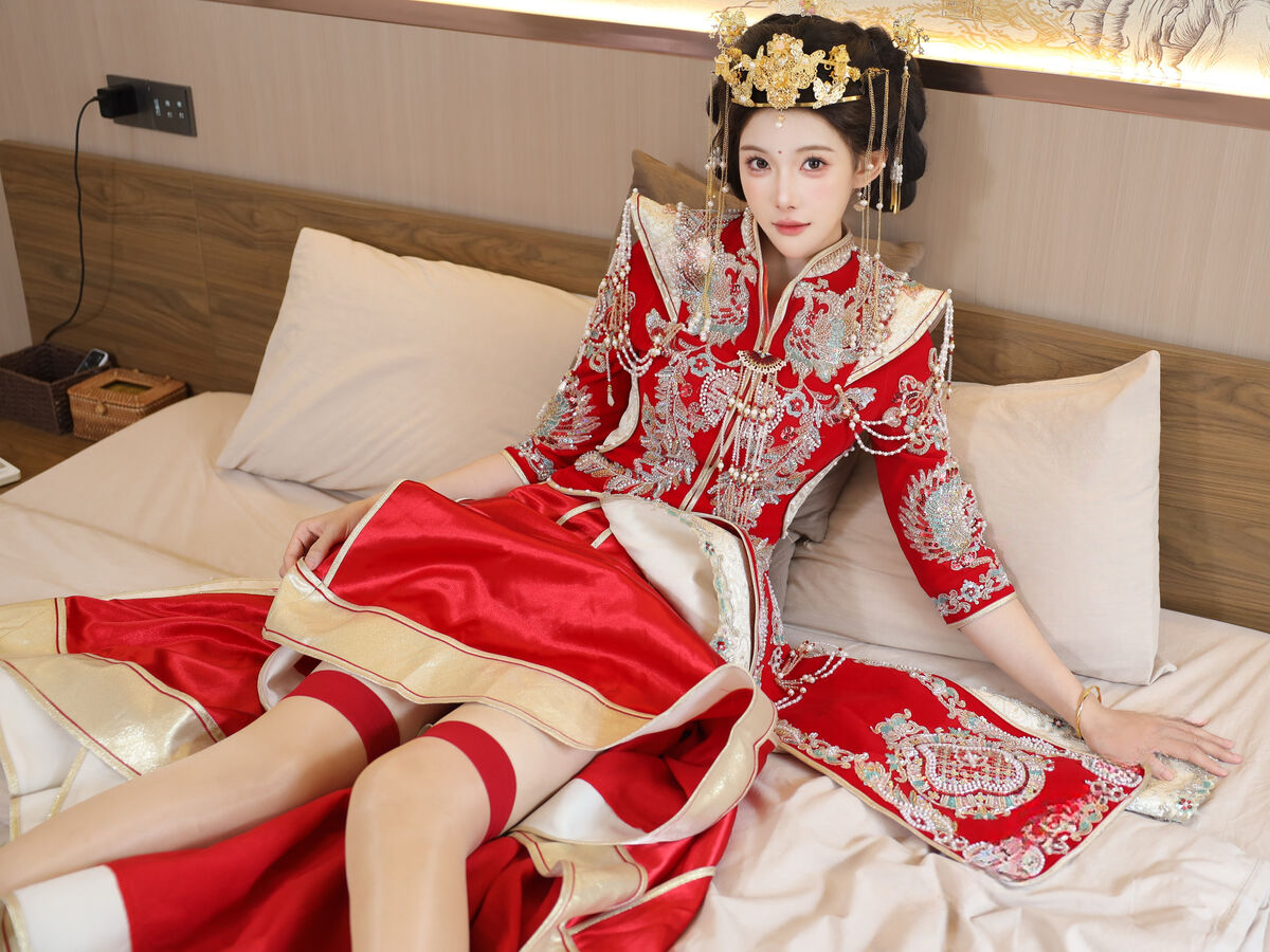 XiuRen秀人网 Uncensored Li Shuang Er 梨霜儿 - R18 秀人网模特 秀禾服 Part01