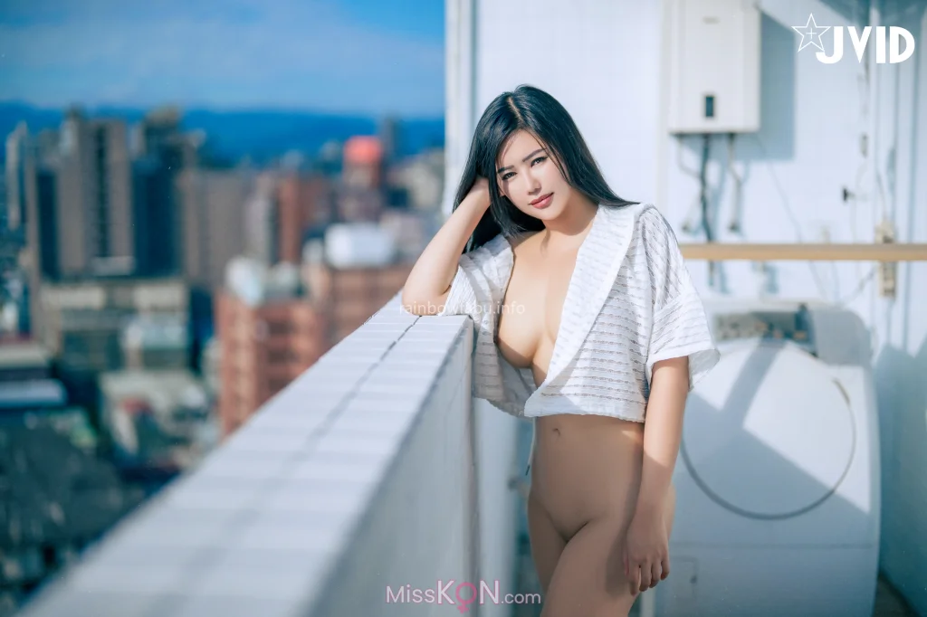 [JVID] 木木森_ 剛失戀の寂寞獨居美女－脫下內衣胸猛巨乳彈出🔥寂寞的女人 需要用肉棒撫慰她的情傷