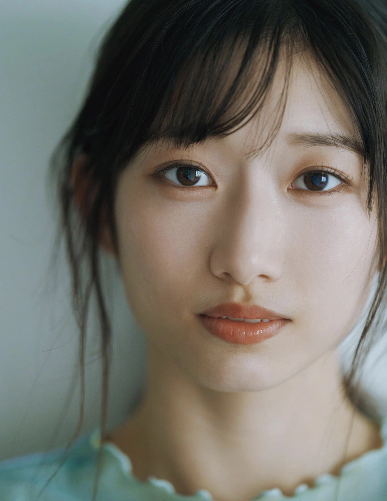 Hayasaki Suzuki 早﨑すずき, B.L.T Graph 2025年10月号 Vol.112