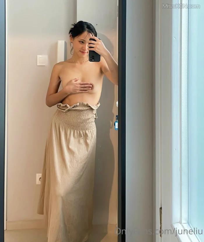 juneliu(刘玥大)_ OnlyFans重裝大合集