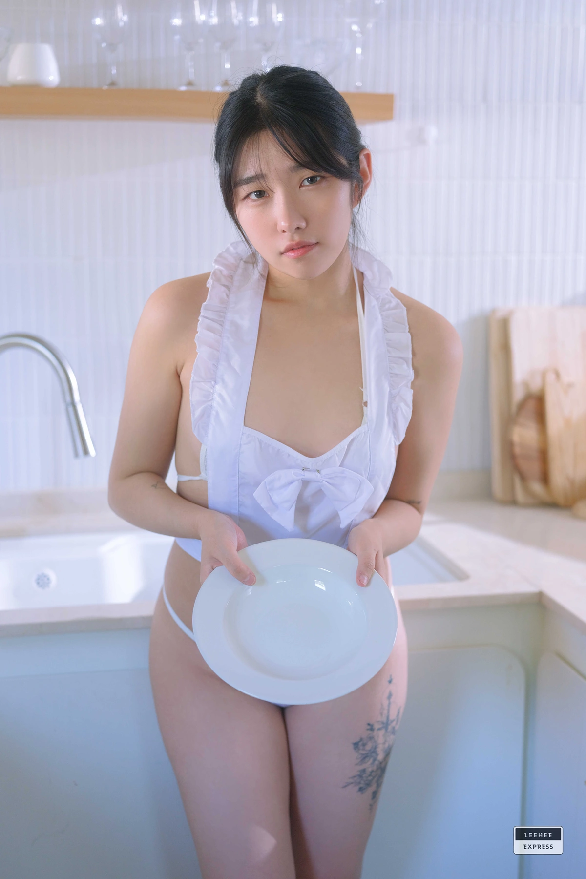 Sonson 손손, LEEHEE EXPRESS LEBE-176 Set.02