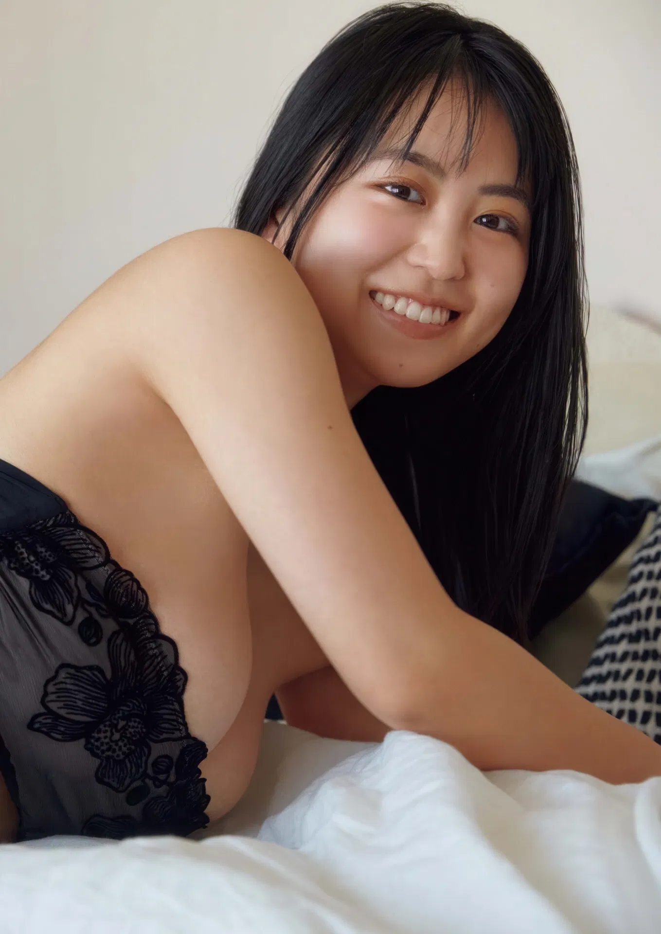 Ririka Fukui 福井梨莉华, Big Comic Spirits 2025 No.51 (ビッグコミックスピリッツ 2025年51号)