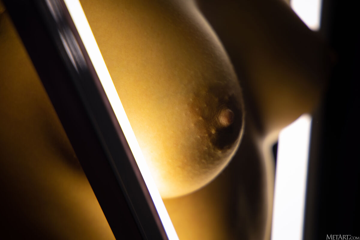 MetArt Alice Kelly - Center Stage Part02