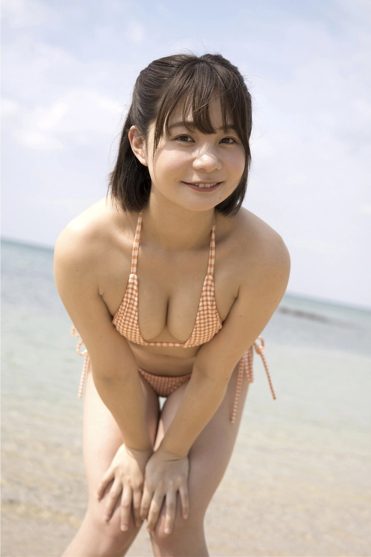 Mana 真奈, 写真集 激撮 「無邪気なおっぱい」 Set.01