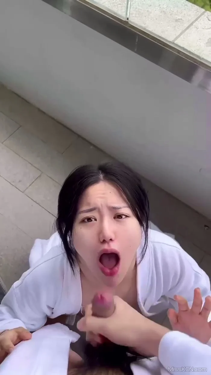啵啵姐_ 反差女神阿黑颜重金私拍福利