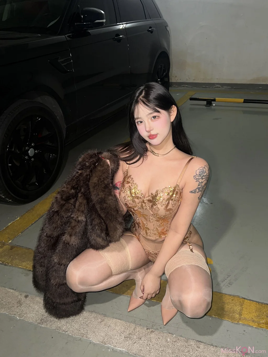 小u优优子_ 貂皮大衣
