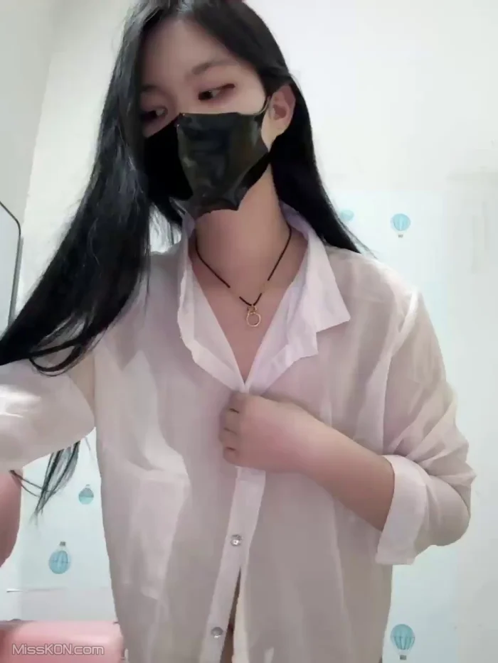 小羊aa_ 快手泄密 苗条清纯美女 门槛福利 裸舞