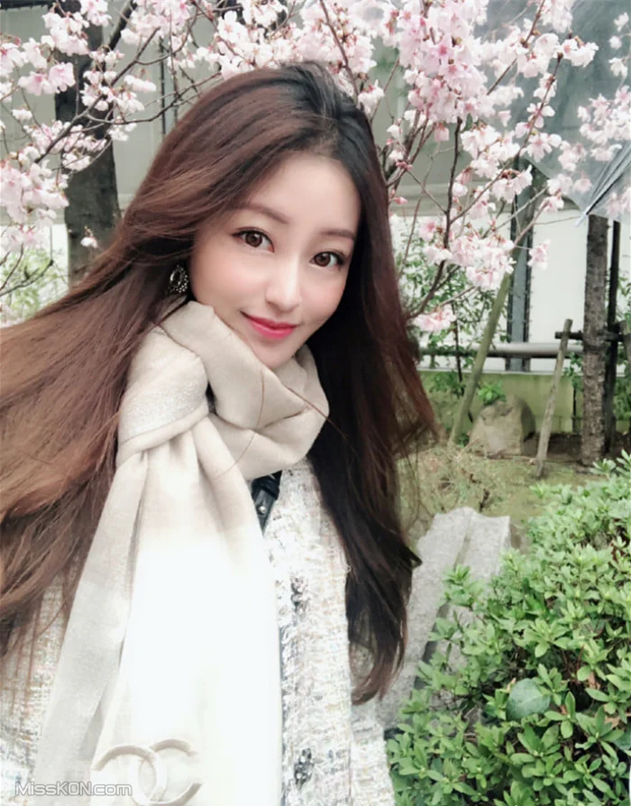 李晓雅_ 中经贸学院校花性爱私拍合集