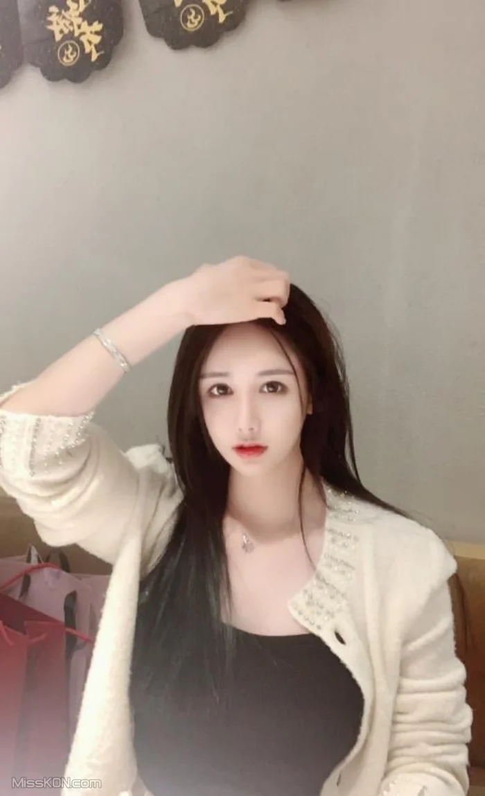 李晓雅_ 中经贸学院校花性爱私拍合集