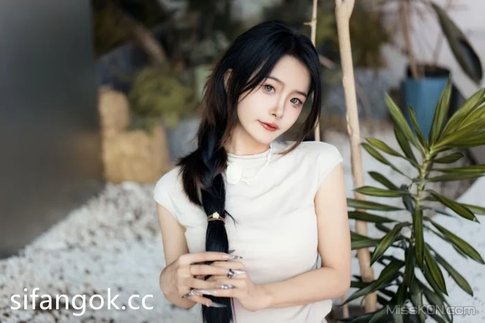 点点_ 顶级尤物 生活照