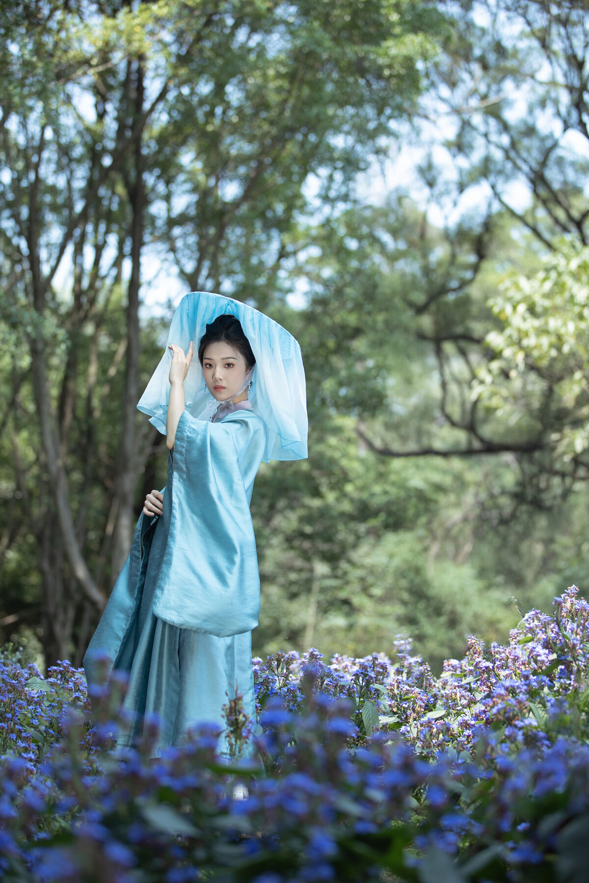 YiTuYu艺图语 Vol.8831 Zhi Zhi Qi