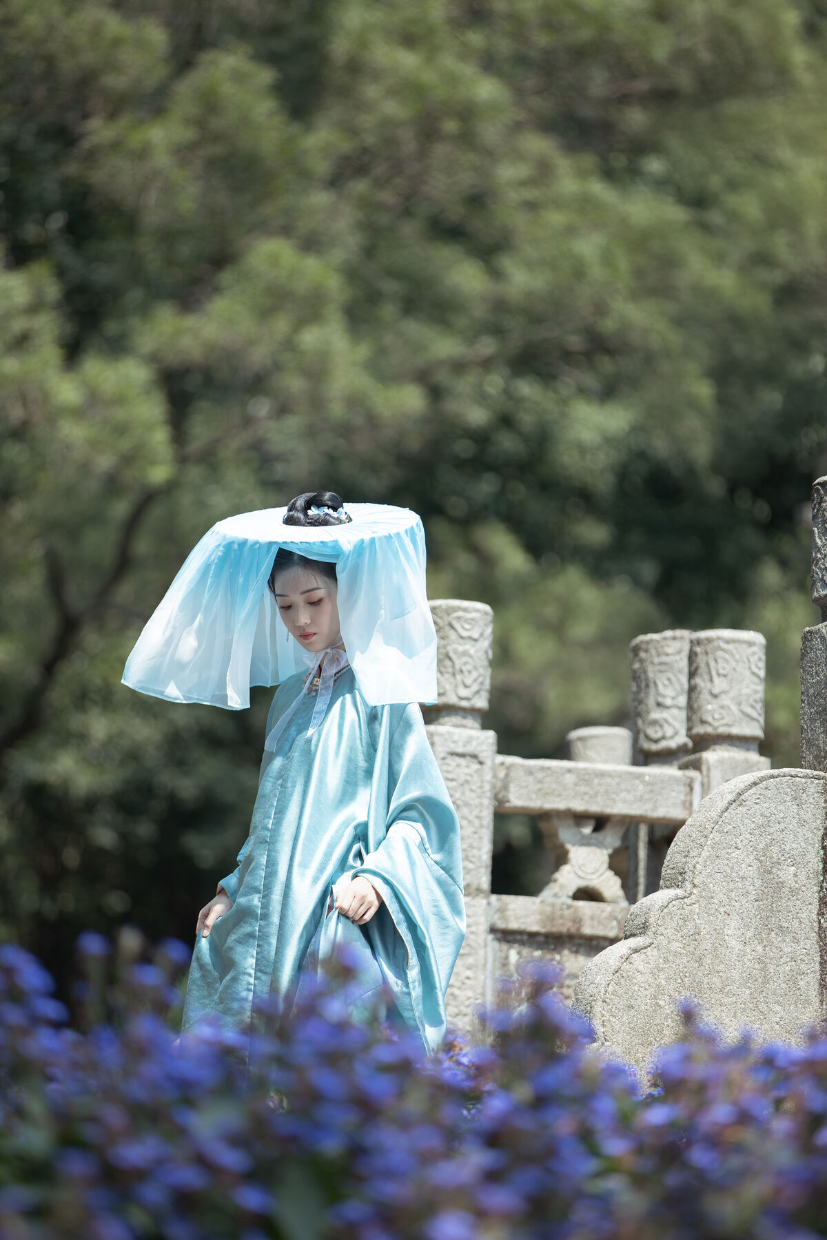 YiTuYu艺图语 Vol.8831 Zhi Zhi Qi