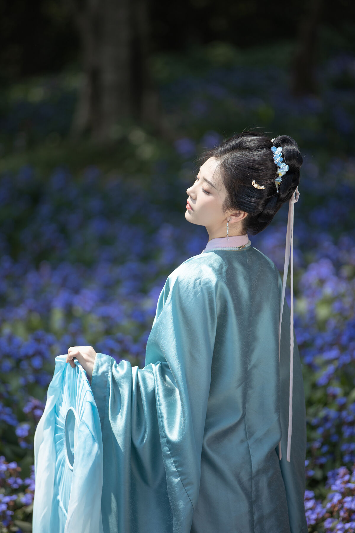 YiTuYu艺图语 Vol.8831 Zhi Zhi Qi