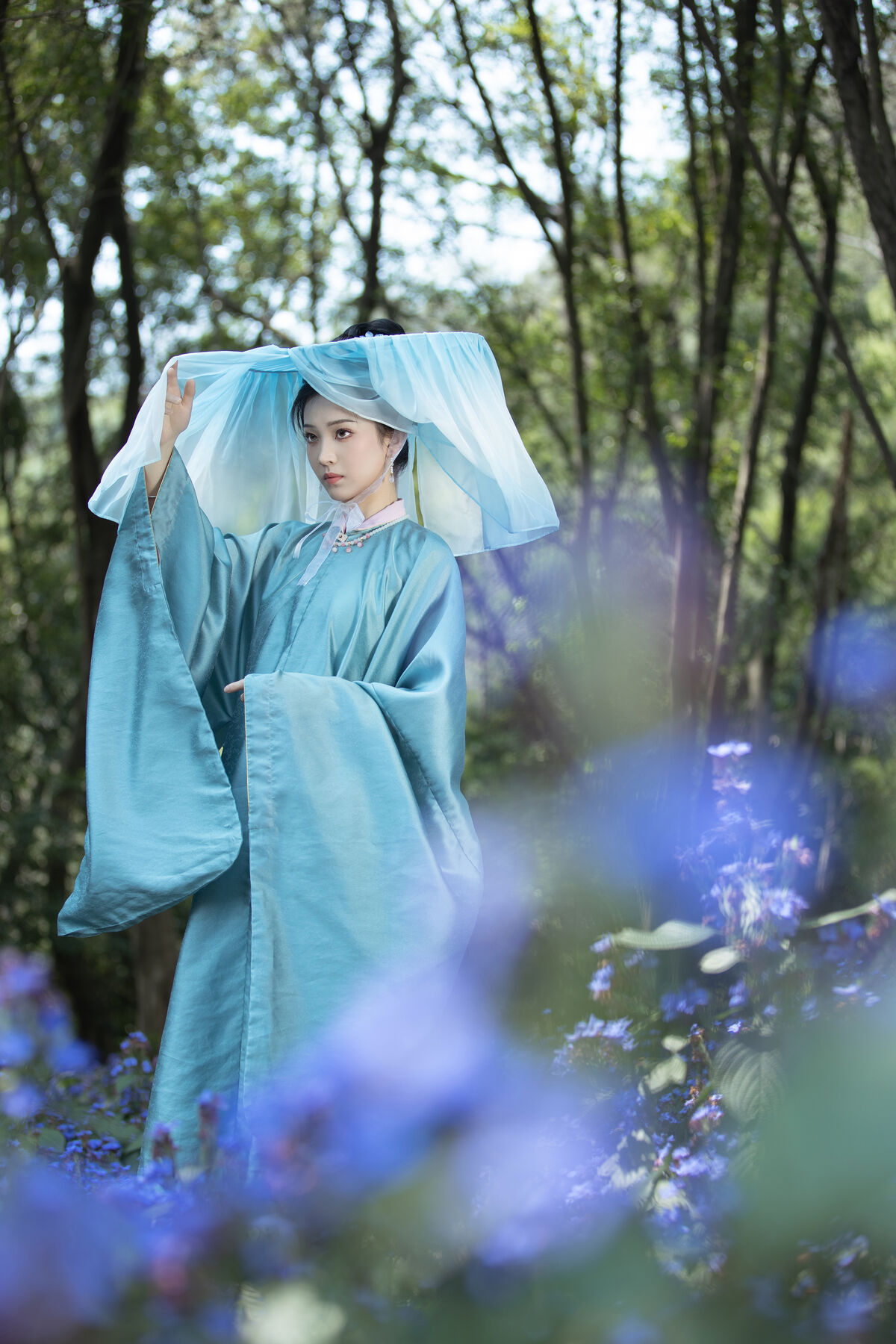 YiTuYu艺图语 Vol.8831 Zhi Zhi Qi