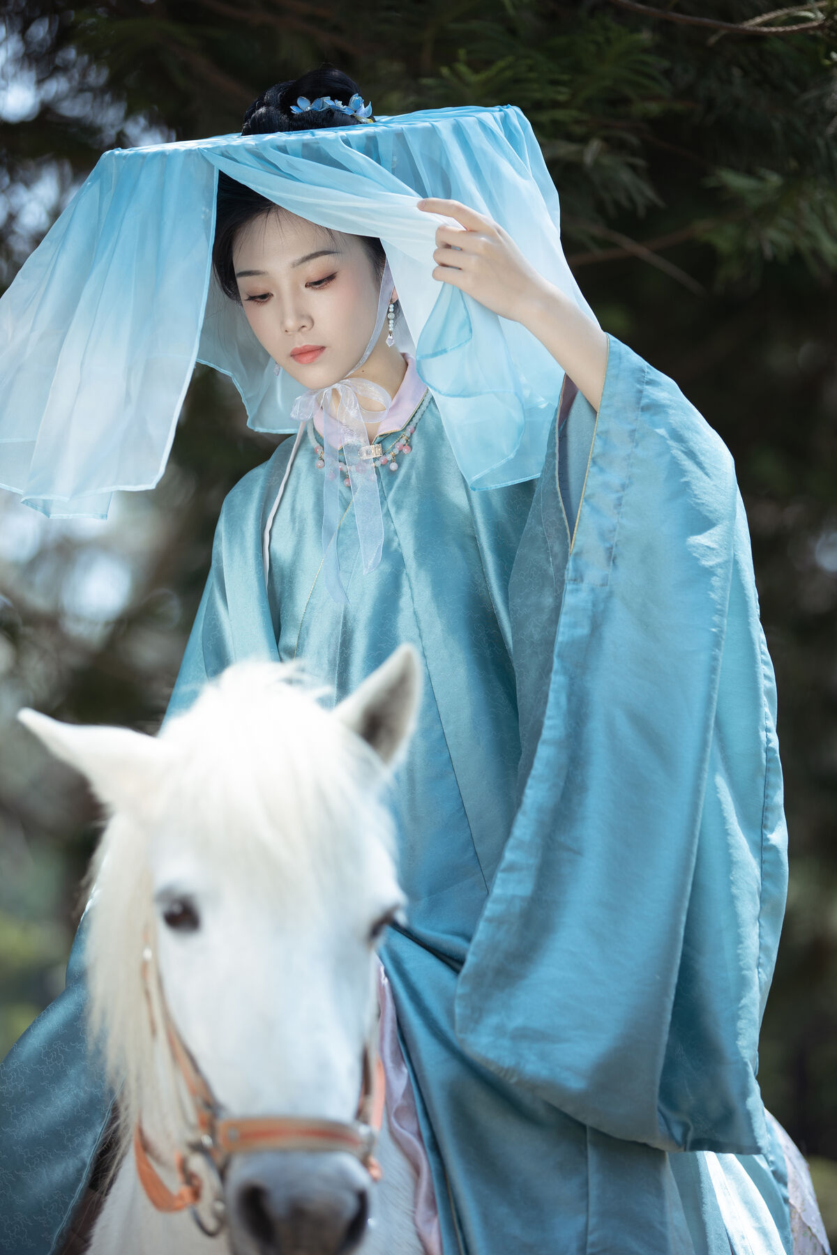 YiTuYu艺图语 Vol.8831 Zhi Zhi Qi