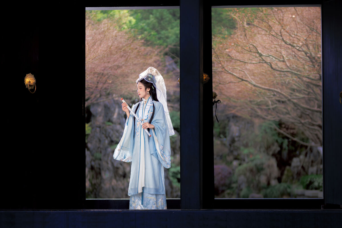 YiTuYu艺图语 Vol.8727 Xiao Hong