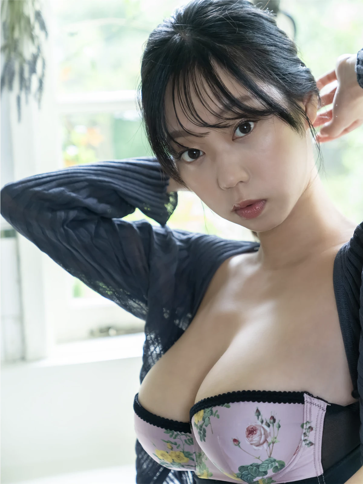 Hikaru Aoyama 青山ひかる, 週刊ポストデジタル写真集 『まんまる』 Set.01