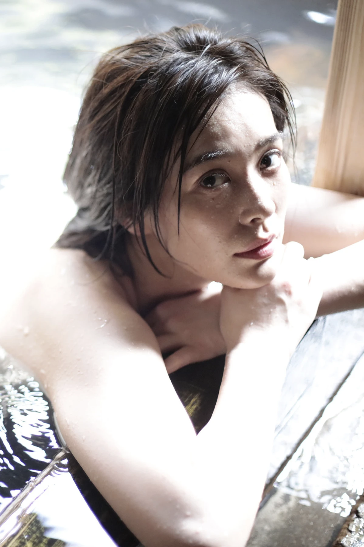 Chiaki Hiratsuka 平塚千瑛, 写真集 「CHIAKI完全未発表版」 Set.02