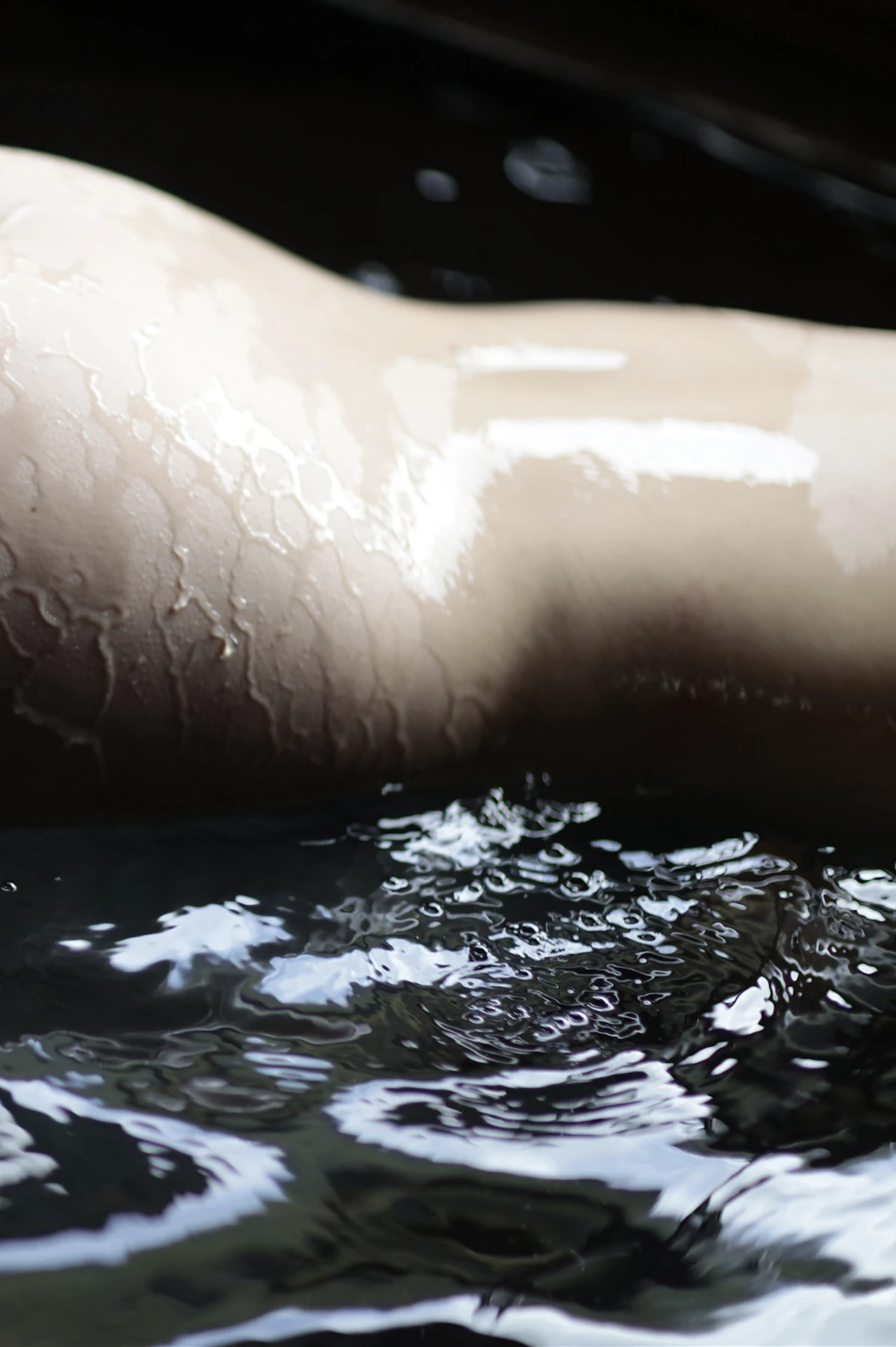 Chiaki Hiratsuka 平塚千瑛, 写真集 「CHIAKI完全未発表版」 Set.02