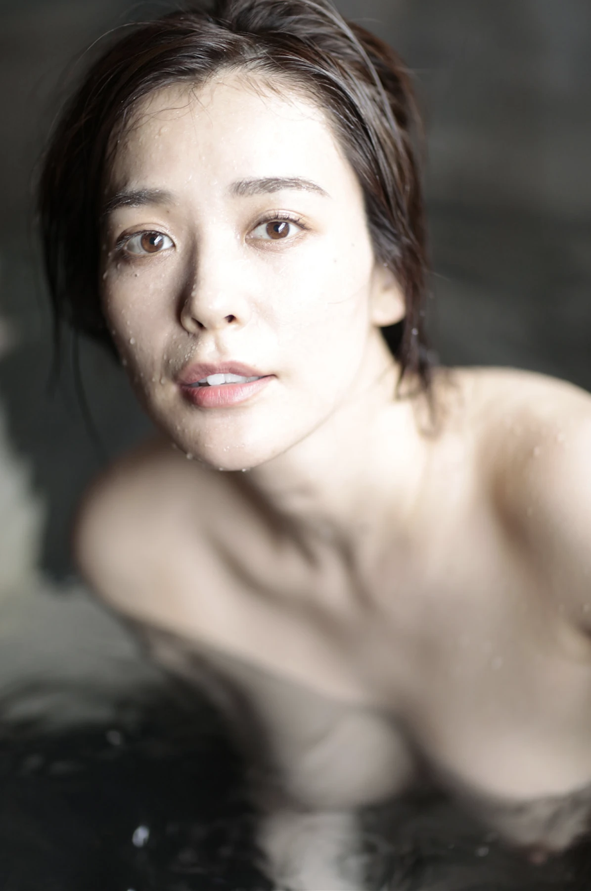 Chiaki Hiratsuka 平塚千瑛, 写真集 「CHIAKI完全未発表版」 Set.02