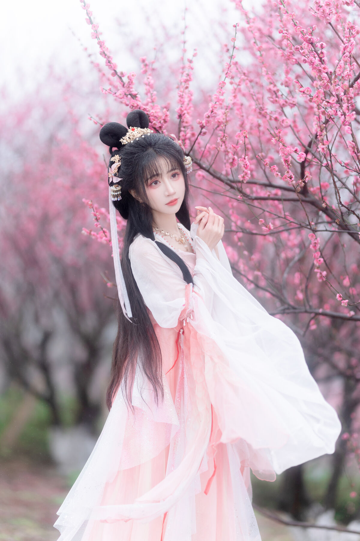 YiTuYu艺图语 Vol.8854 Qi Luo Sheng De Xiao Su Su