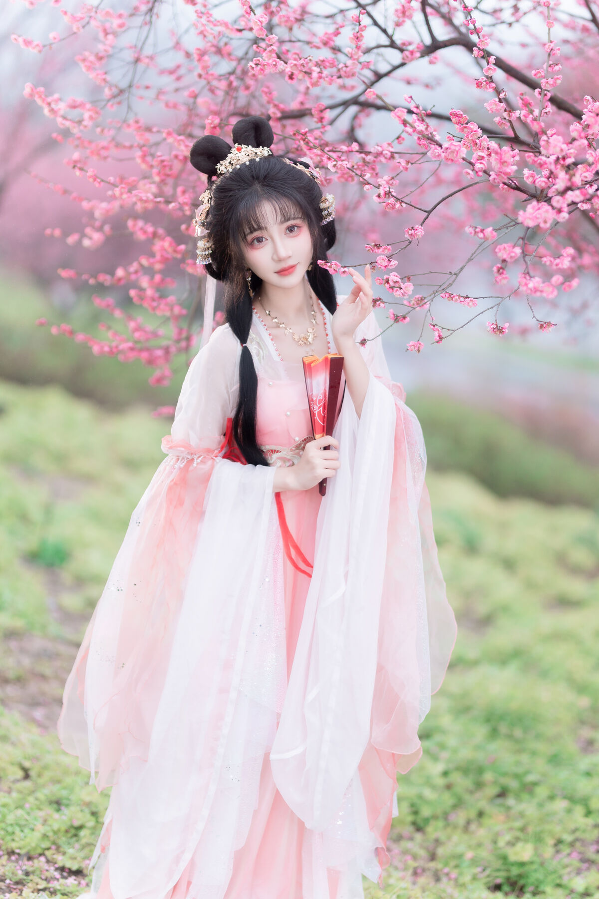 YiTuYu艺图语 Vol.8854 Qi Luo Sheng De Xiao Su Su