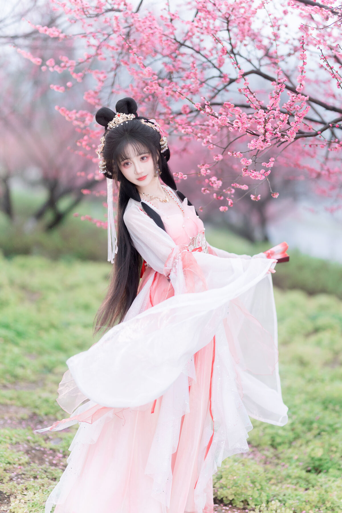 YiTuYu艺图语 Vol.8854 Qi Luo Sheng De Xiao Su Su