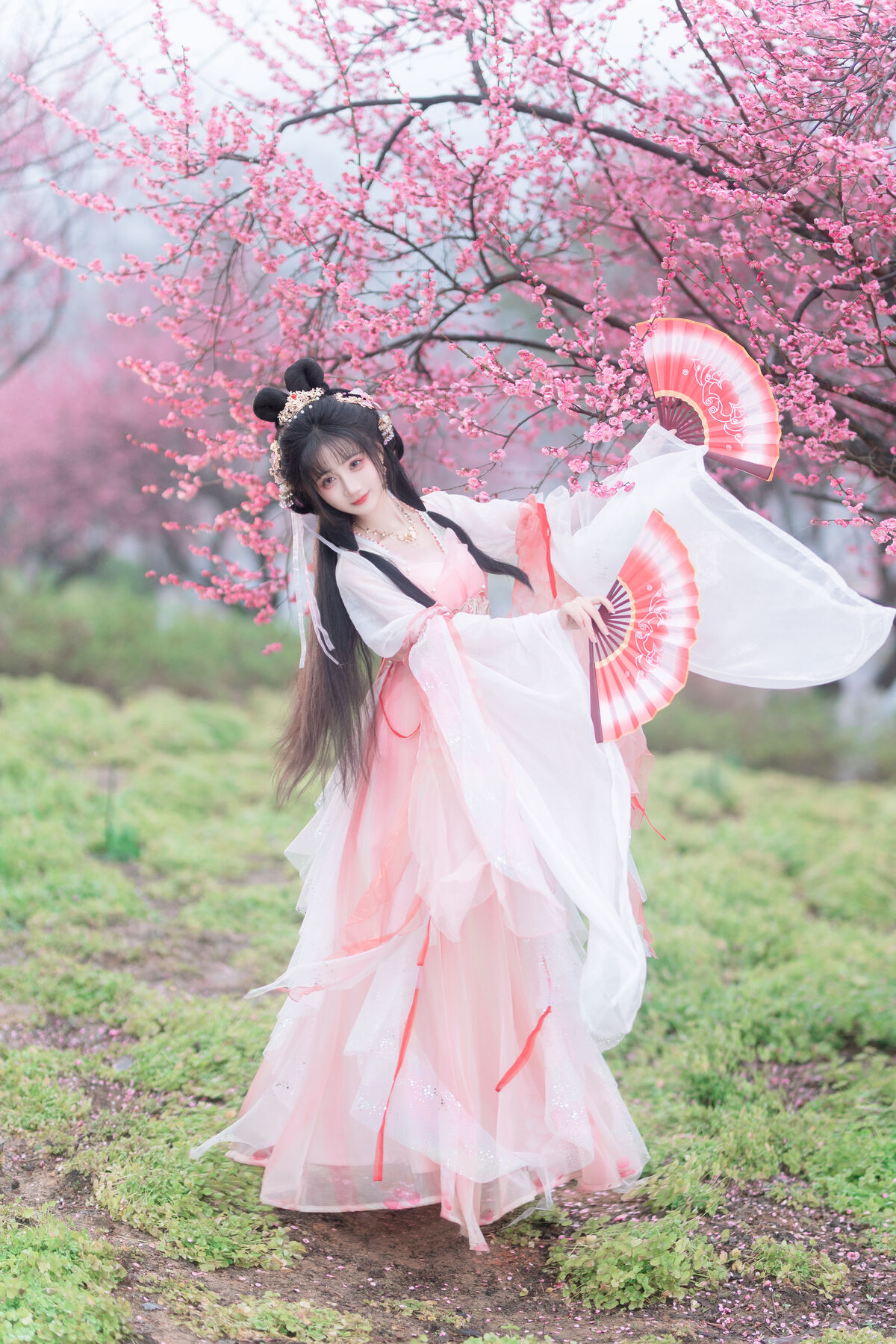 YiTuYu艺图语 Vol.8854 Qi Luo Sheng De Xiao Su Su