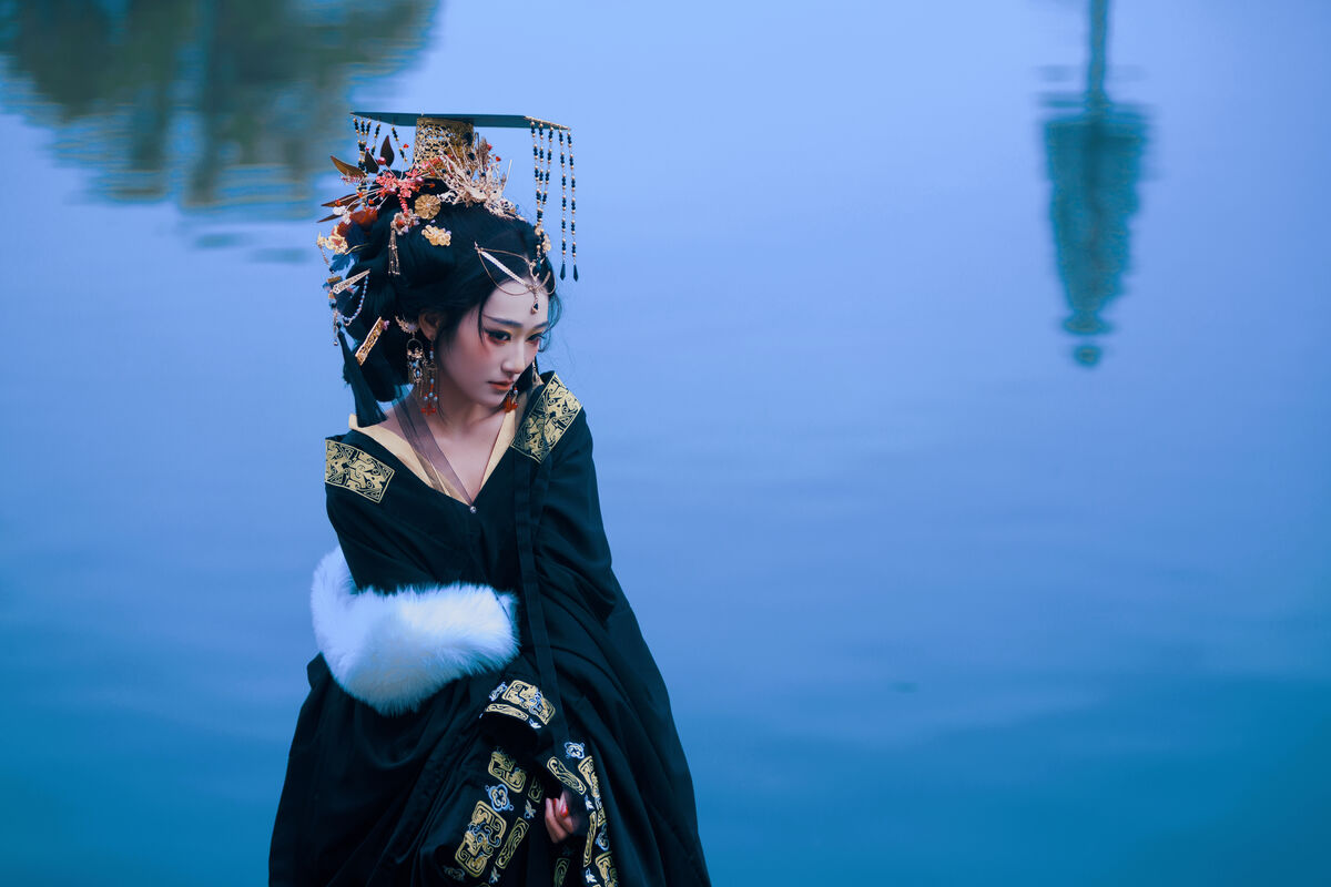 YiTuYu艺图语 Vol.8704 Xiao Hong