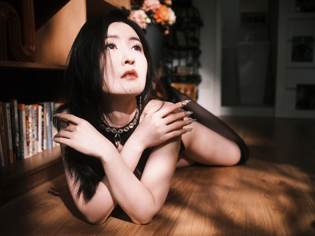 YiTuYu艺图语 Vol.8855 Shen Meng Yao