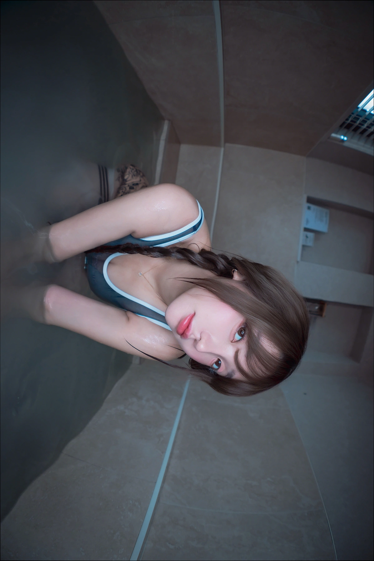 Son Yeeun 손예은, DJAWA 「Swimming Lessons Underwater」 Set.03