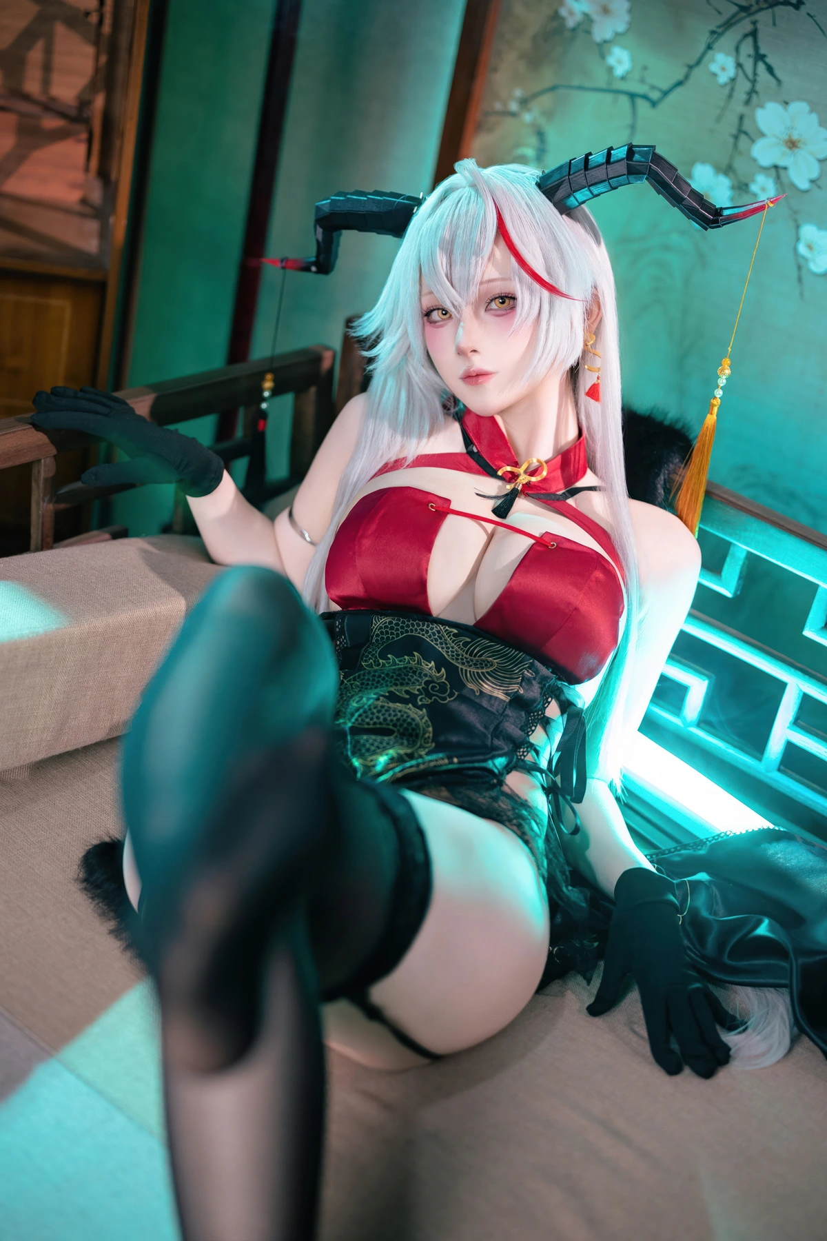 Cosplay 屿鱼 – 碧蓝航线 埃吉尔旗袍