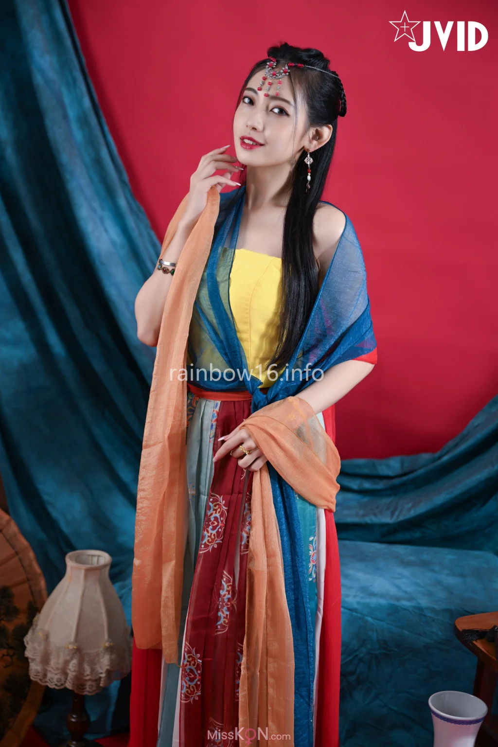 [JVID] 夏暮光_ 女神暮光敦煌風格造型服飾首度嘗試,飛越天際穿梭時空與你來場空前未有的愛戀滋味～