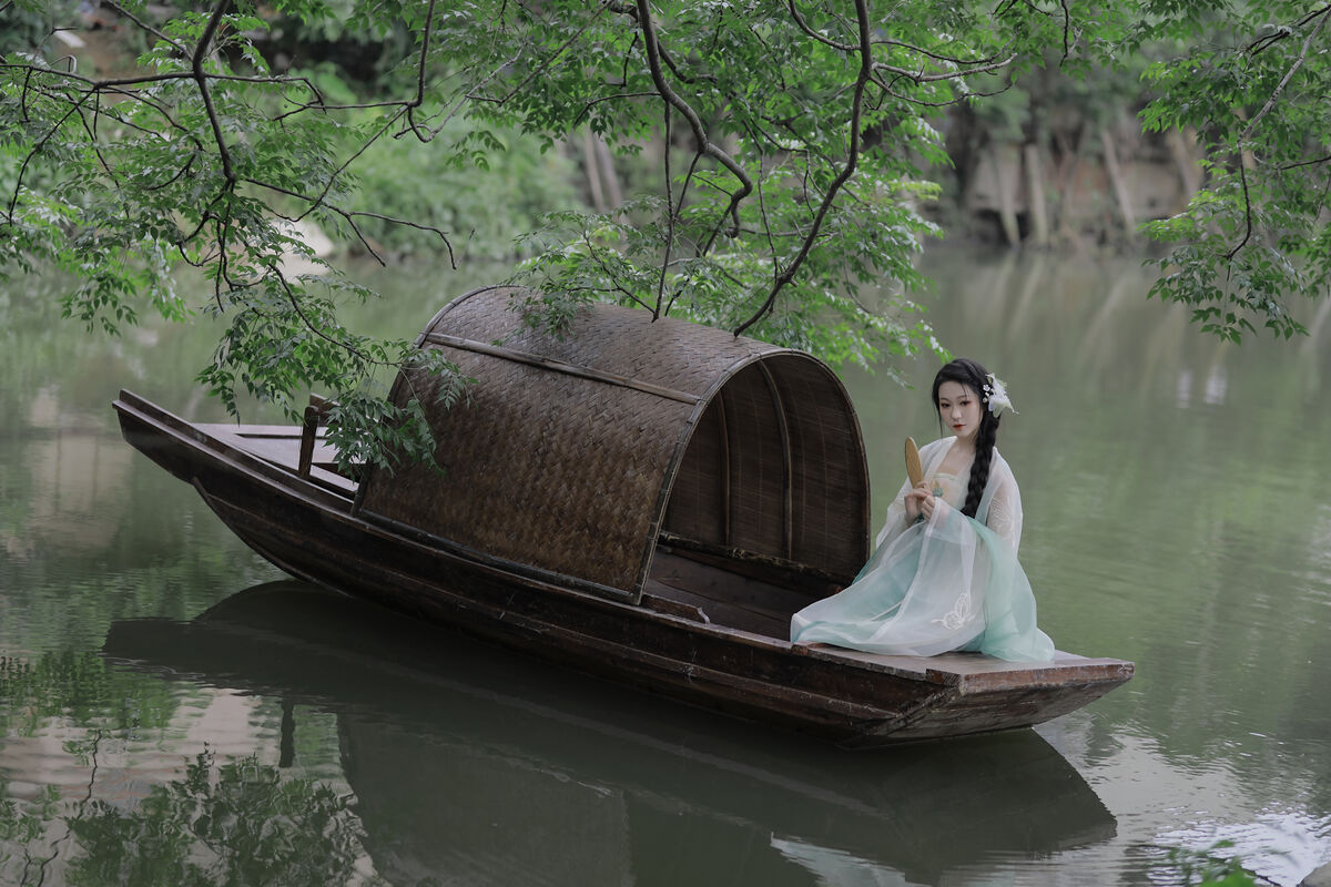 YiTuYu艺图语 Vol.8711 Wu Yue