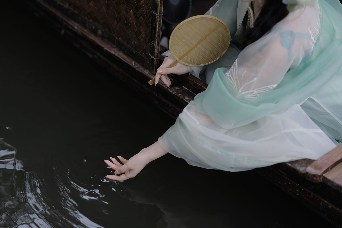 YiTuYu艺图语 Vol.8711 Wu Yue