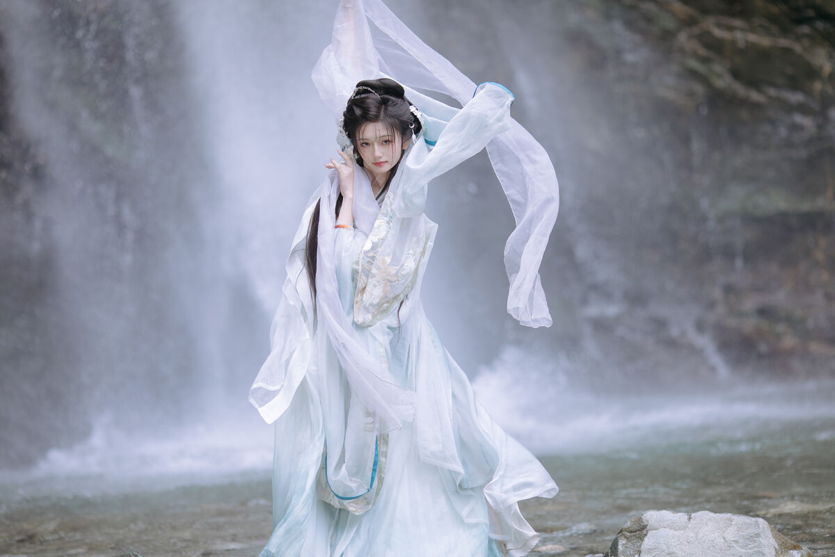 YiTuYu艺图语 Vol.8709 Chi Yan Zai Zhe Li