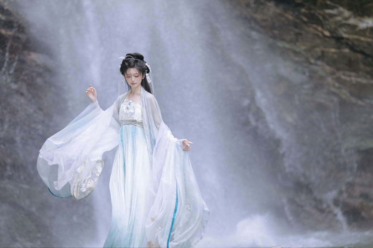 YiTuYu艺图语 Vol.8709 Chi Yan Zai Zhe Li