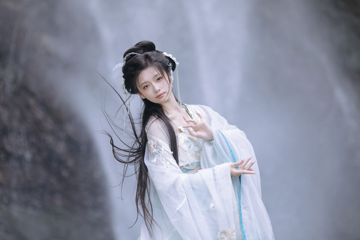 YiTuYu艺图语 Vol.8709 Chi Yan Zai Zhe Li