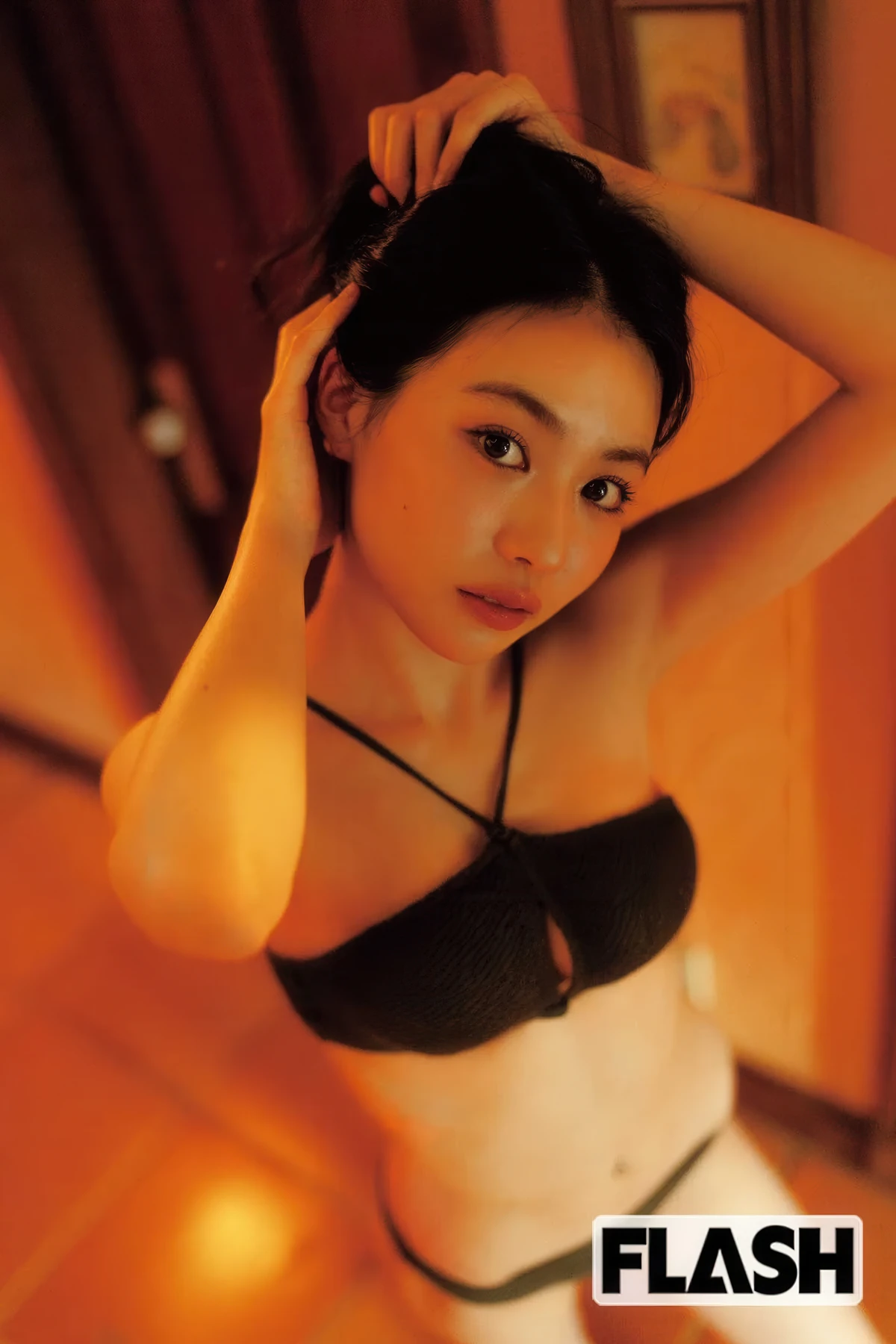 ミスFLASH 2026グランプリは板, FLASH 2025.12.23 (フラッシュ 2025年12月23日号)